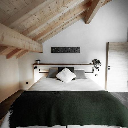La Loge De La Dolarde - Chambre Nord-Est Hotell Prémanon Eksteriør bilde