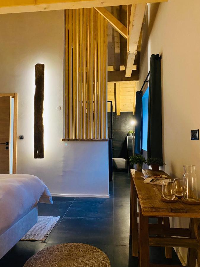 La Loge De La Dolarde - Chambre Nord-Est Hotell Prémanon Eksteriør bilde
