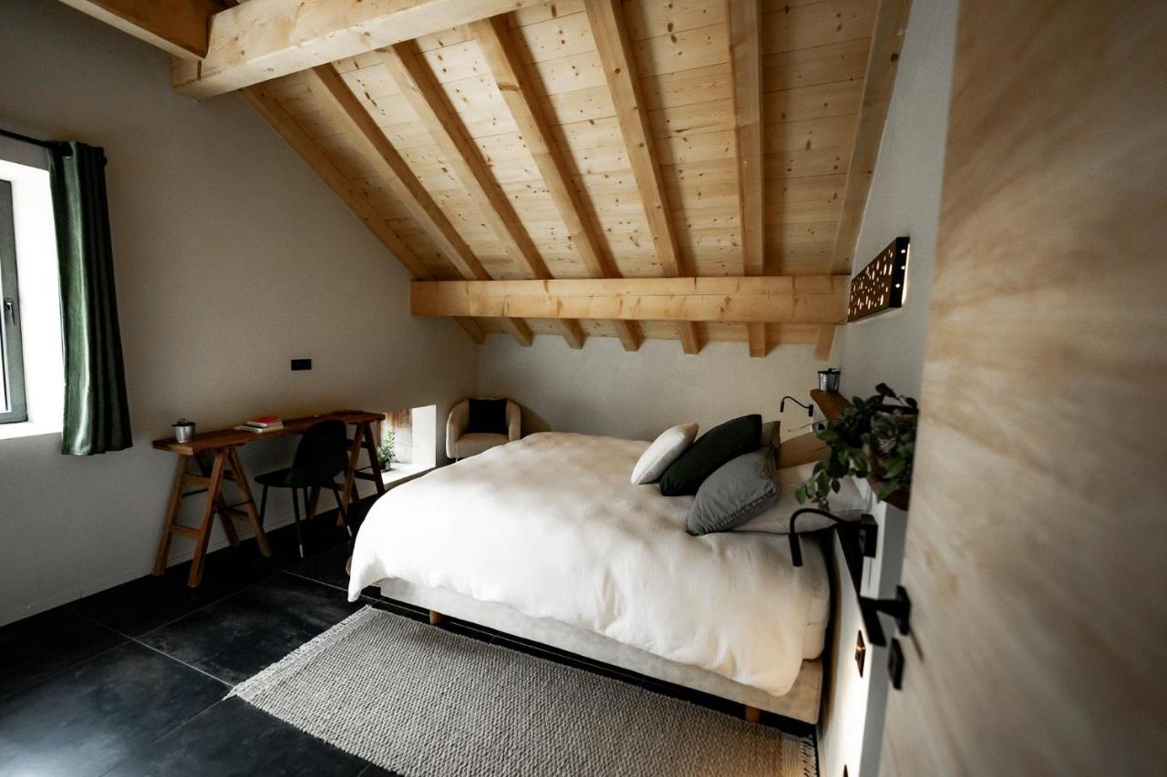 La Loge De La Dolarde - Chambre Nord-Est Hotell Prémanon Eksteriør bilde